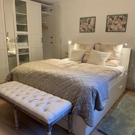 110 Qm Appartement Mit Terrasse 
