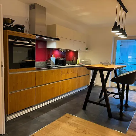 Großes neues Appartement Mein Burgwaldtraum